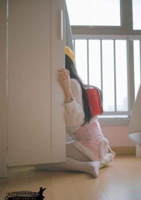 年轻善良的妻子
