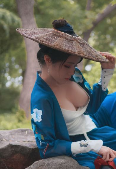 向魔王伊布罗贾献身吧